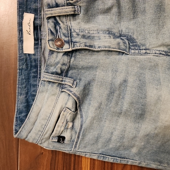 KanCan Distressed Skinny Jeans, size 5/26, in EUC!! - Picture 1 of 12